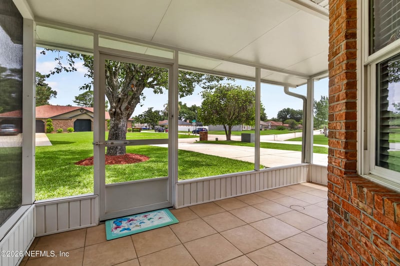 12528 Point Park Dr, Jacksonville, FL 32225