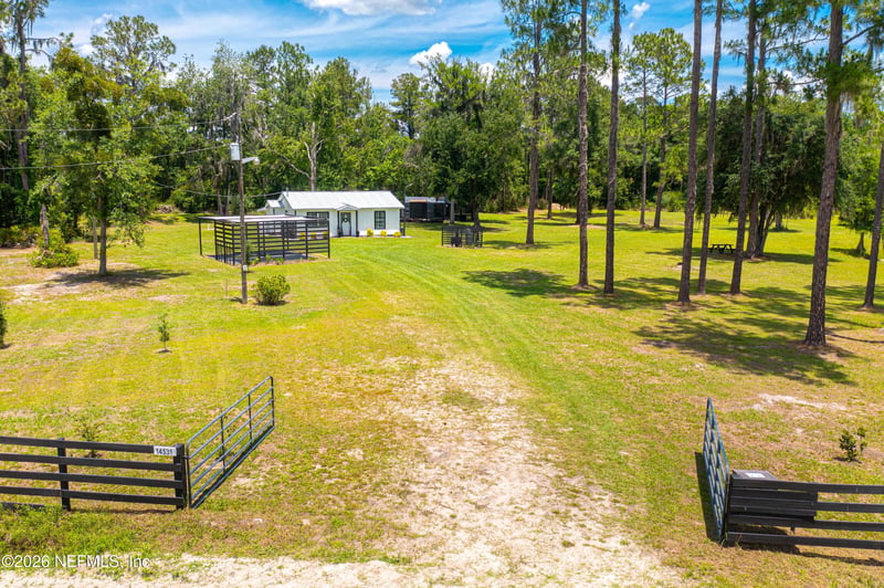 14531 87th Ter, White Springs, FL 32096