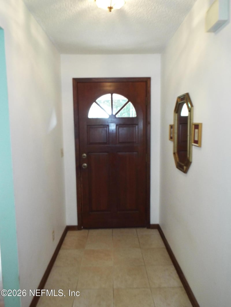 7688 Tree Top Cir, Jacksonville, FL 32244