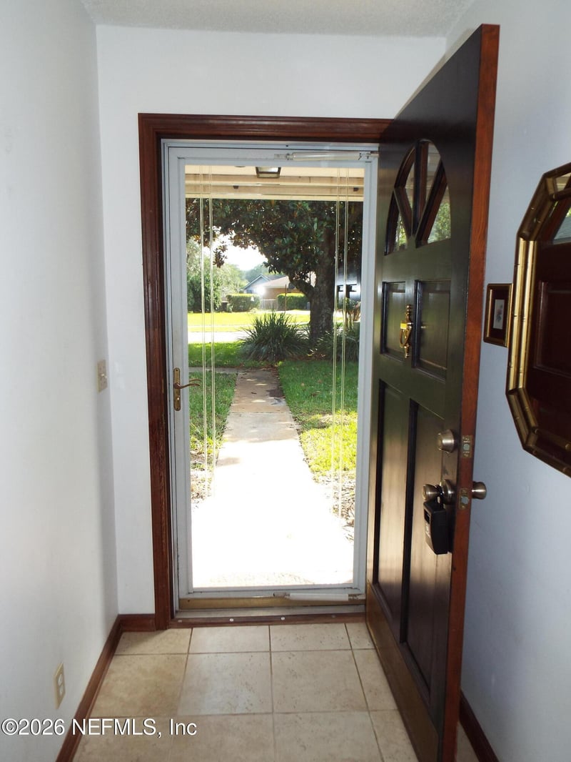 7688 Tree Top Cir, Jacksonville, FL 32244