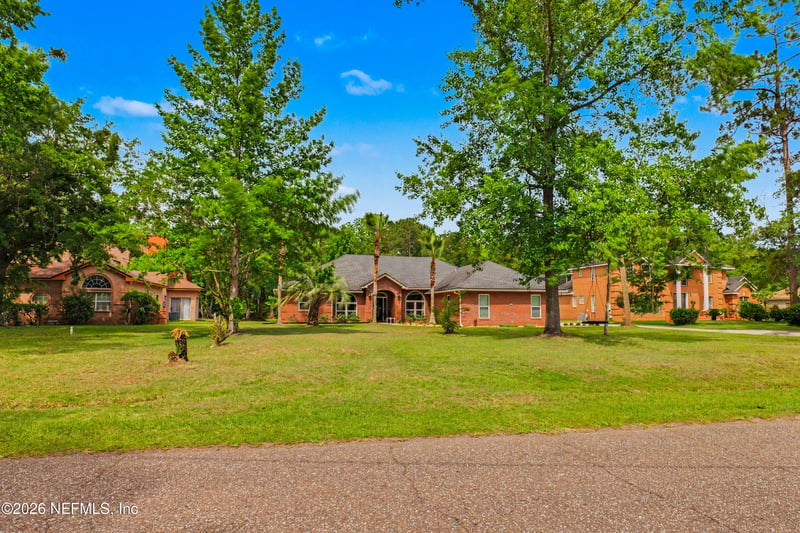 12573 Sampson Rd, Jacksonville, FL 32218