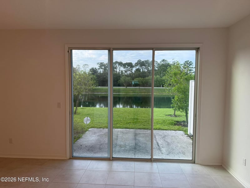 357 Anthony Dr, Jacksonville, FL 32218