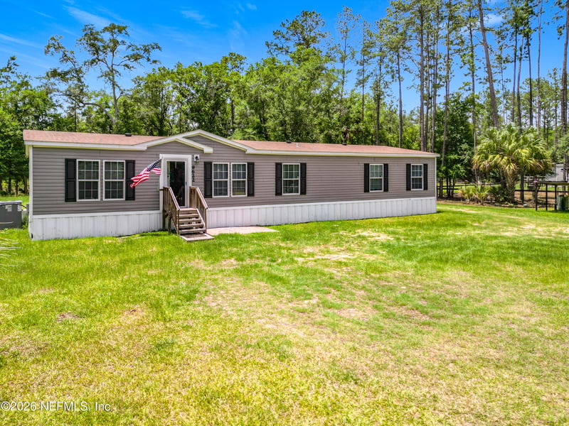 9622 100th Ave, Fort Mccoy, FL 32134