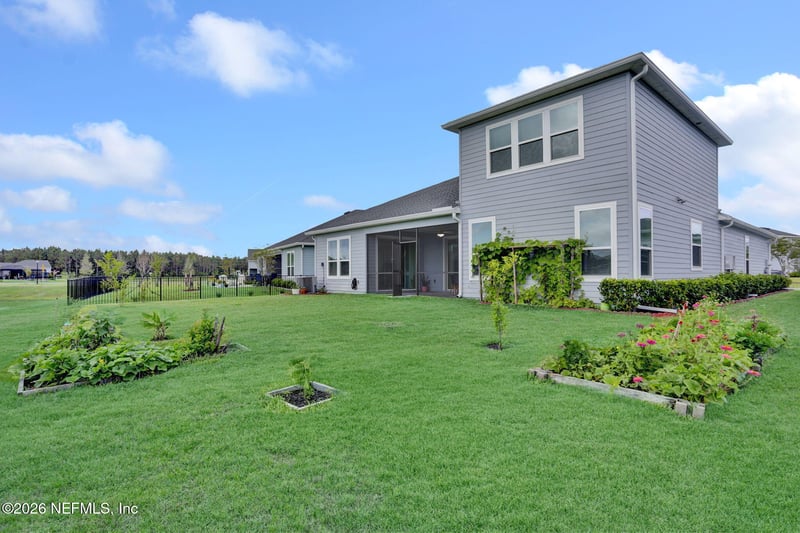 335 Country Fern Dr, Jacksonville, FL 32092