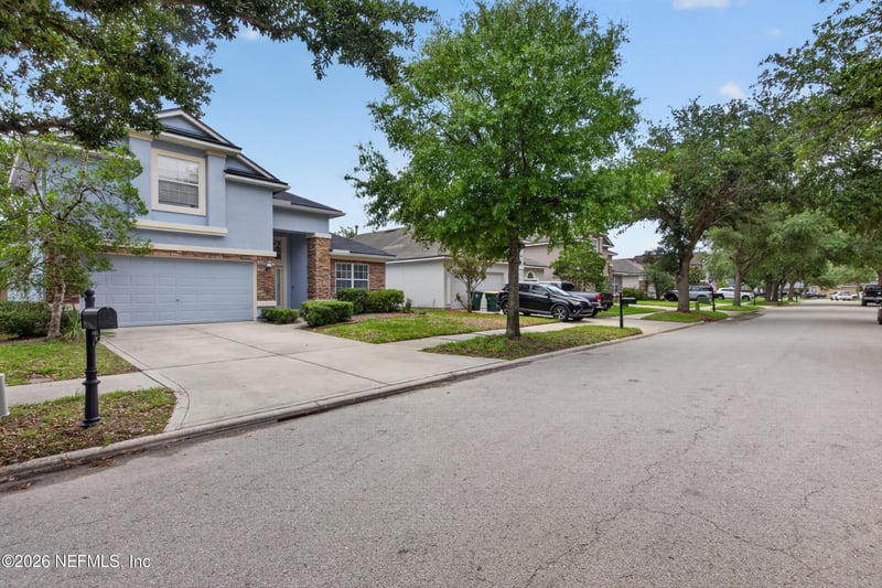 14816 Falling Waters Dr, Jacksonville, FL 32258