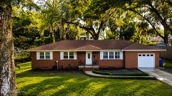 1050 Chateau Dr, Jacksonville, FL 32211