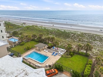 411 1st St #203, Jacksonville Beach, FL 32250