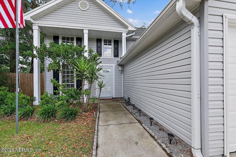 545 Oneida Ct, Jacksonville, FL 32225
