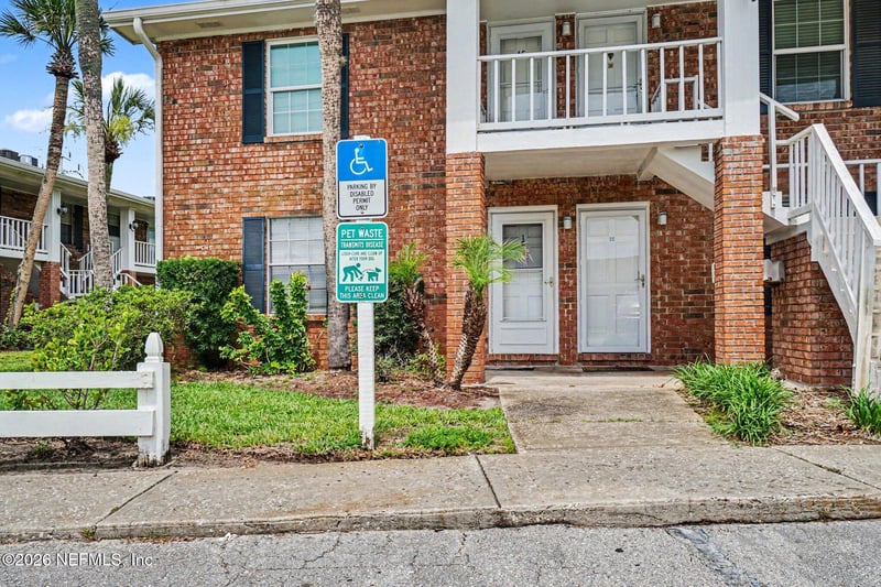 22 Comares Ave #1C, St Augustine, FL 32080