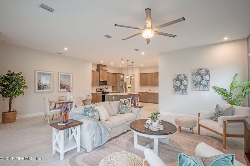 383 Ladyslipper Dr, St Johns, FL 32259