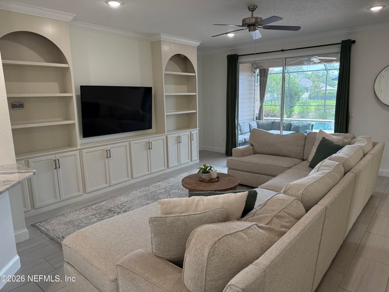 4668 Marilyn Anne Dr, Jacksonville, FL 32257
