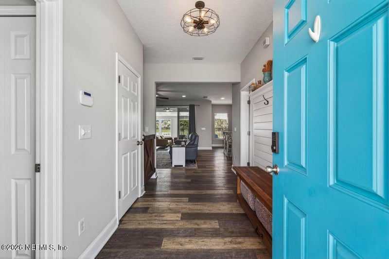 8285 River Edge Pl, Jacksonville, FL 32218