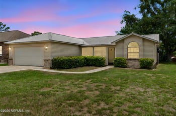 6102 1st Manor, Palatka, FL 32177