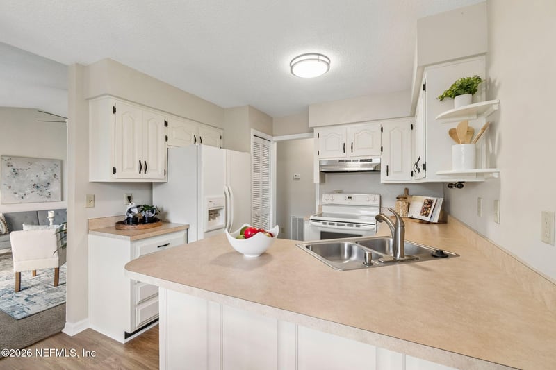 6102 1st Manor, Palatka, FL 32177