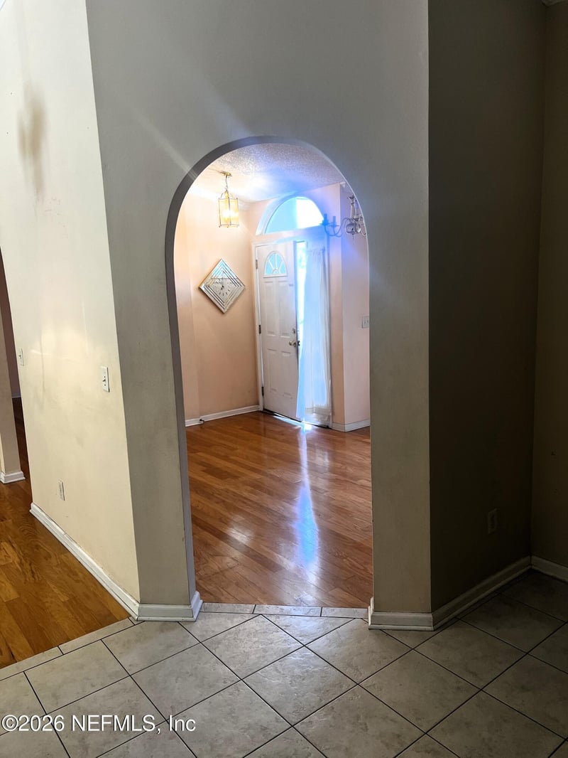 10878 Natalie Dr, Jacksonville, FL 32218