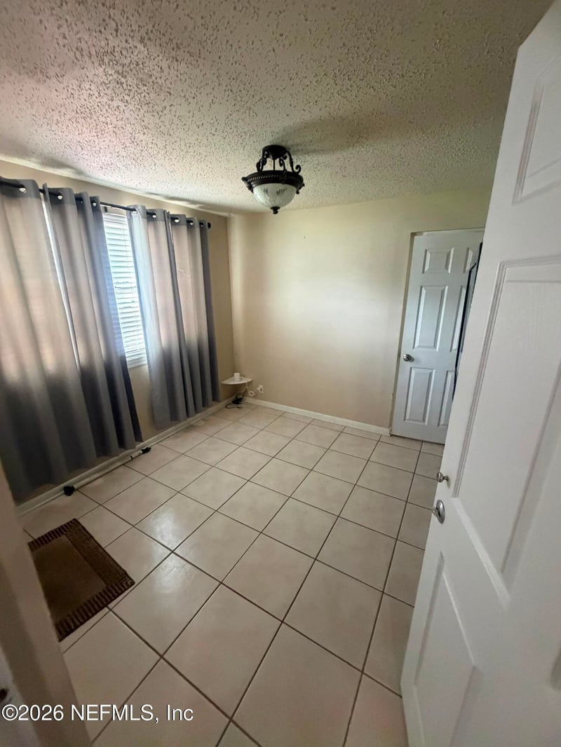 4127 Springwood Rd, Jacksonville, FL 32207