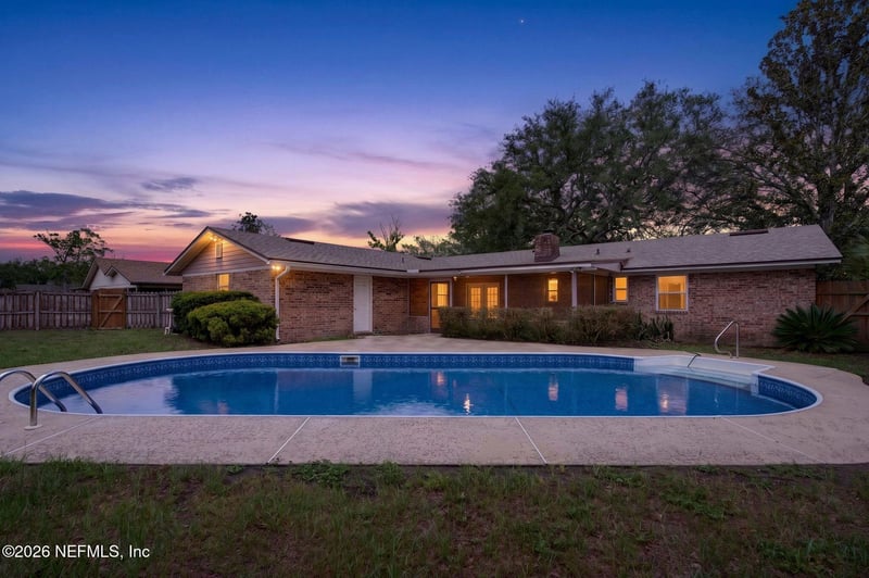 138 Ridgefield Ct, Orange Park, FL 32065