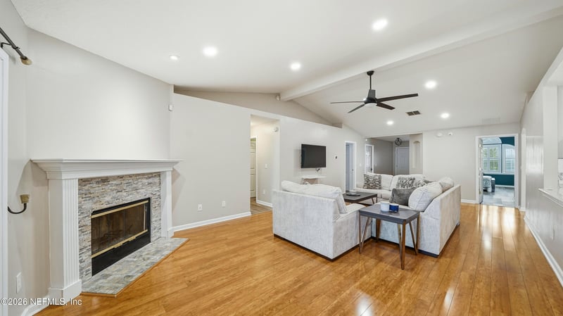 1272 Soaring Flight Way, Jacksonville, FL 32225