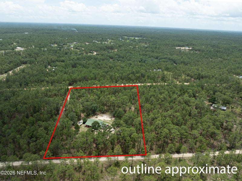 249 Melrose Landing Dr, Hawthorne, FL 32640