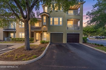 10075 Gate Pw #403, Jacksonville, FL 32246