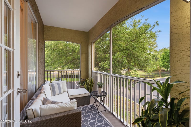 10075 Gate Pw #403, Jacksonville, FL 32246