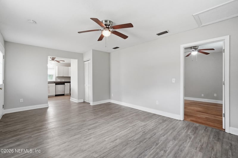 154 Polk Rd, Jacksonville, FL 32218