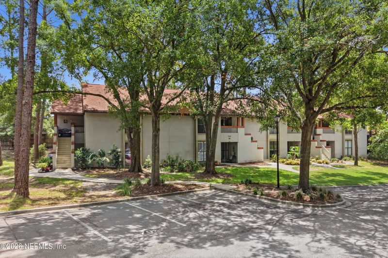 704 Wood Hill Dr #704, Jacksonville, FL 32256