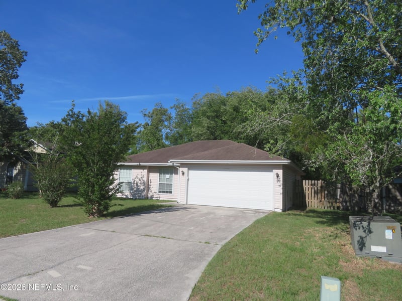 7728 Pikes Peak Dr, Jacksonville, FL 32244
