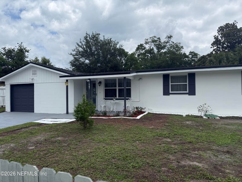 7047 Delisle Dr, Jacksonville, FL 32244