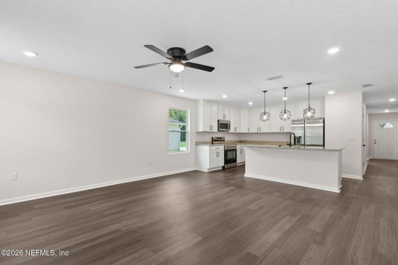 3199 Echo St, Jacksonville, FL 32218