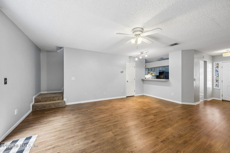 3541 Rain Forest Dr, Jacksonville, FL 32277