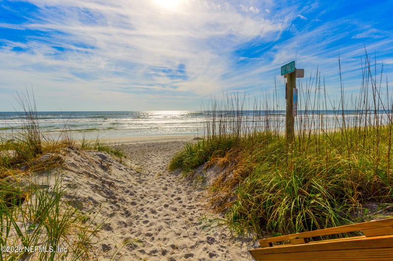 13 Norberta Way, Jacksonville Beach, FL 32250
