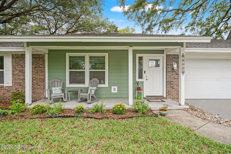 1712 Bristlecone Pine Pl, Jacksonville, FL 32225