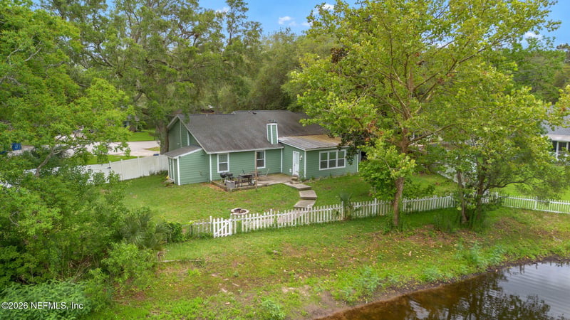 1712 Bristlecone Pine Pl, Jacksonville, FL 32225