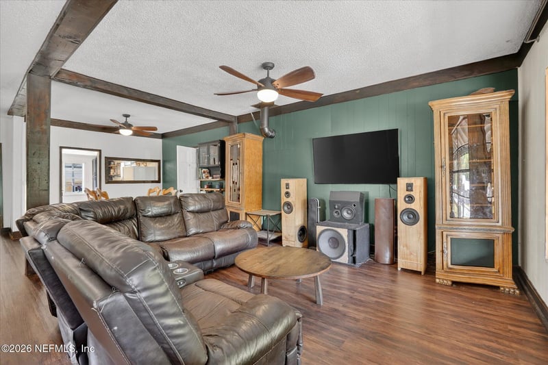 1124 12th St, Palatka, FL 32177