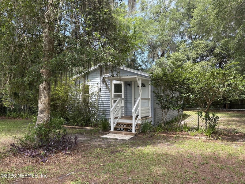 109 Gaskin Rd, Palatka, FL 32177