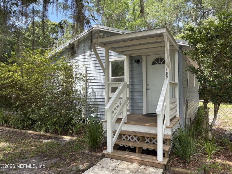 109 Gaskin Rd, Palatka, FL 32177