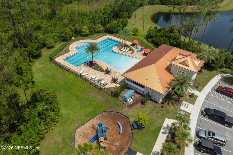 121 Nighthawk Ln, Palm Coast, FL 32164