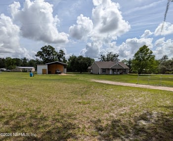 204 Comer Rd, Palatka, FL 32177