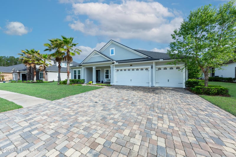 228 Conquistador Rd, St Johns, FL 32259