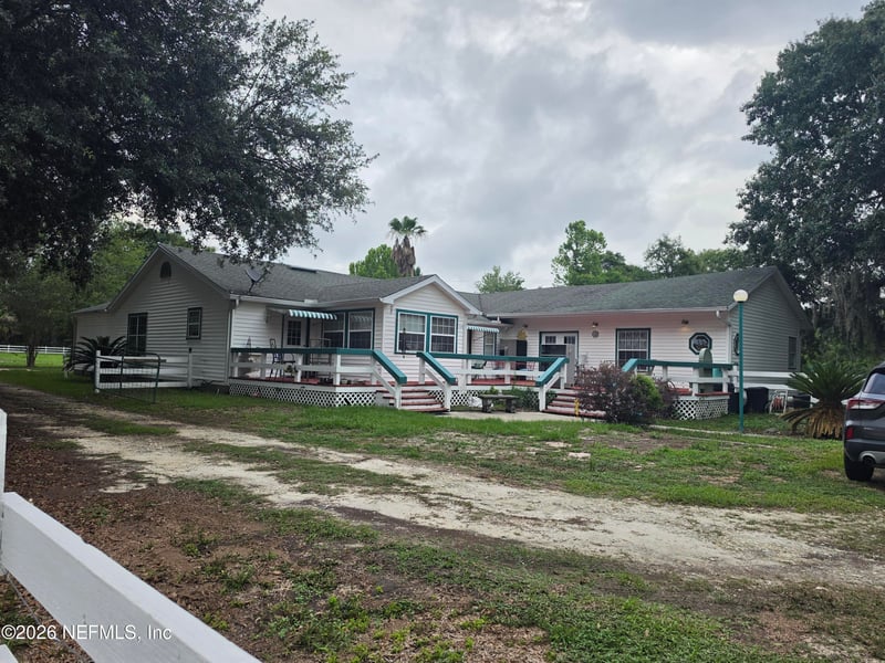 2546 223rd St, Lawtey, FL 32058