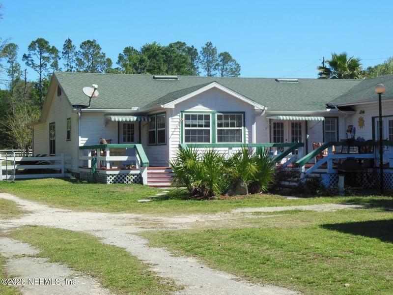 2554 223rd St, Lawtey, FL 32058