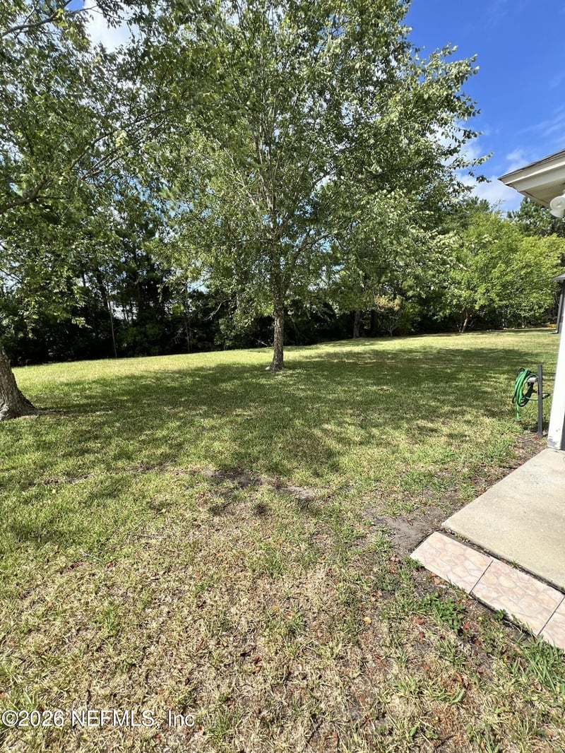 1450 Elsa Dr, Jacksonville, FL 32218
