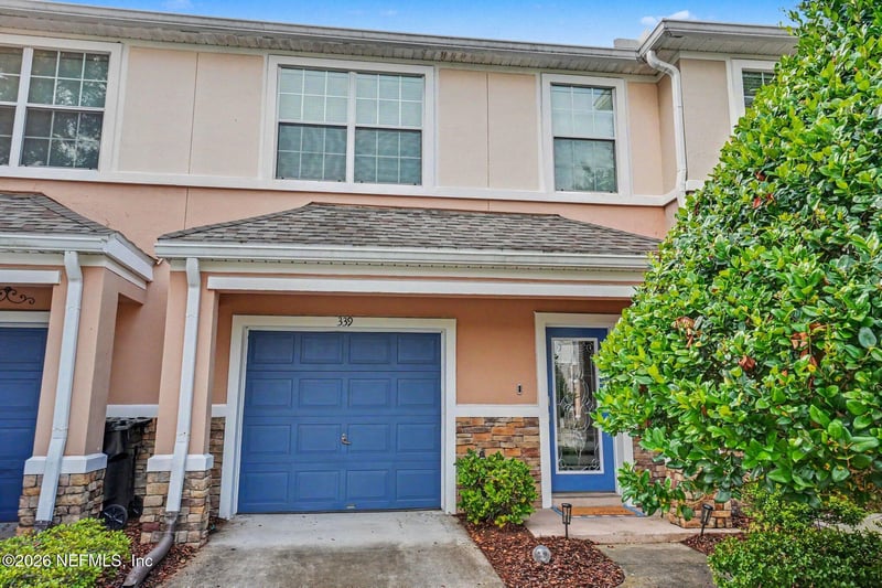 339 Sunstone Ct, Orange Park, FL 32065