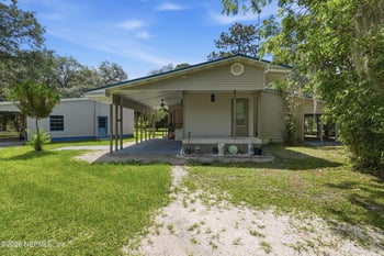 246 Azalea Ave, Interlachen, FL 32148