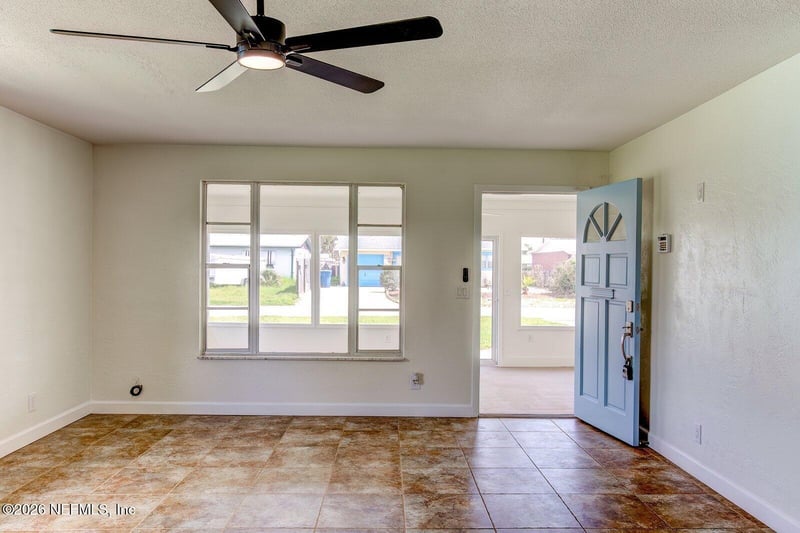 129 Holland Rd, Ormond Beach, FL 32176