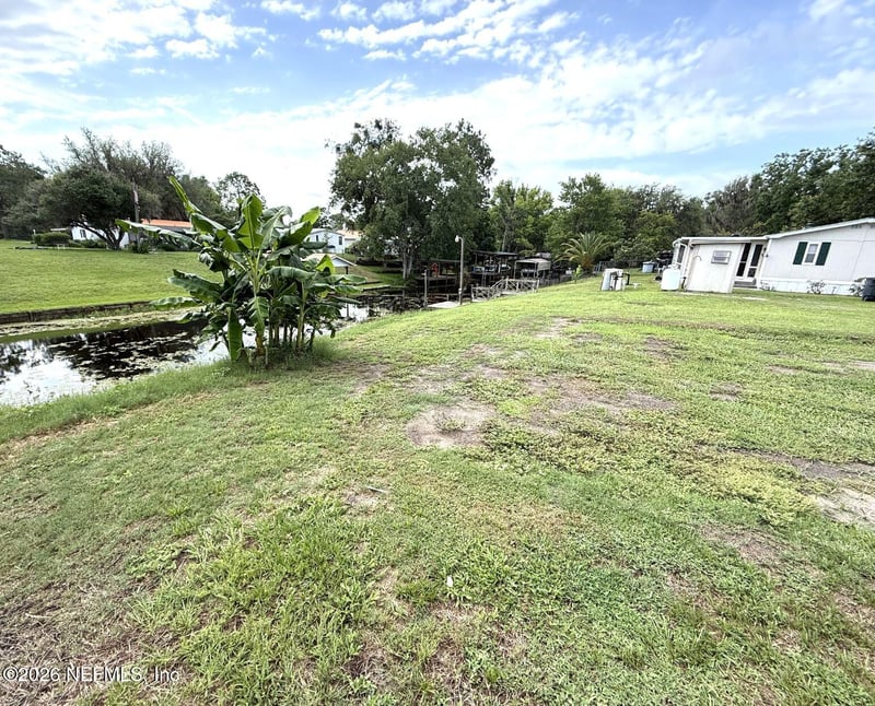 000 Finnigan Rd, Satsuma, FL 32189