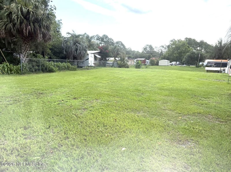 000 Finnigan Rd, Satsuma, FL 32189
