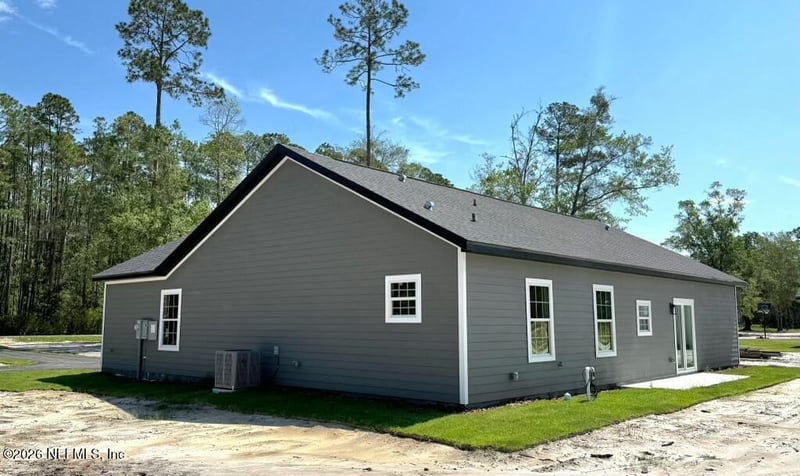 9284 Cr 18 , Hampton, FL 32044