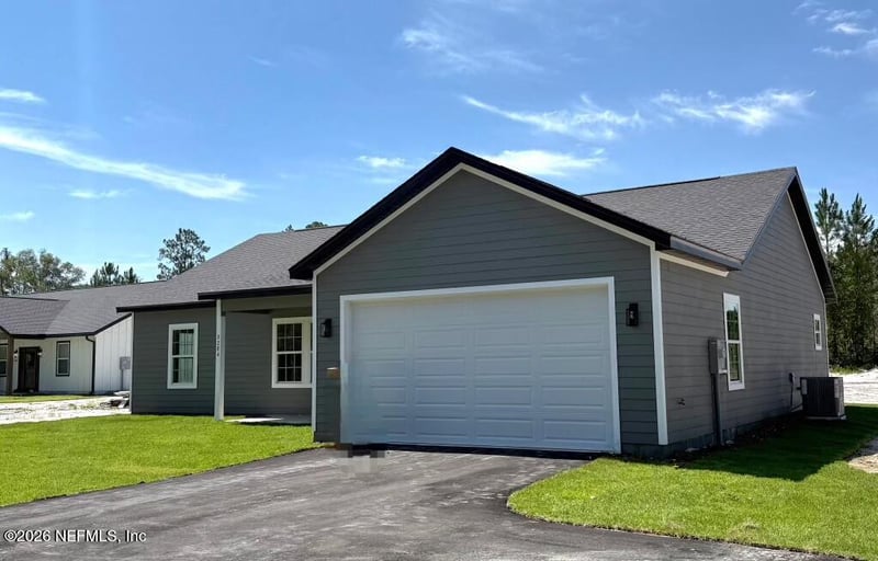 9284 Cr 18 , Hampton, FL 32044